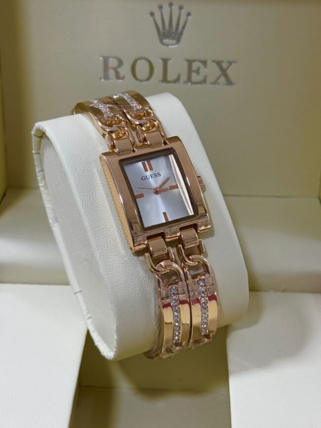 Montre analogique carrée en ton argenté – Image 3