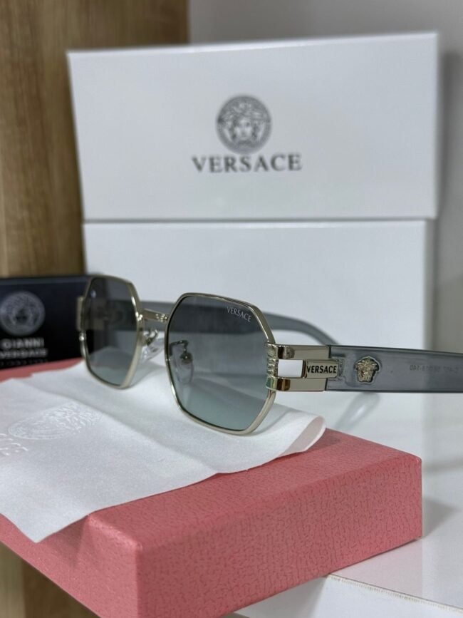 Lunettes de soleil (avec boite) – Image 2