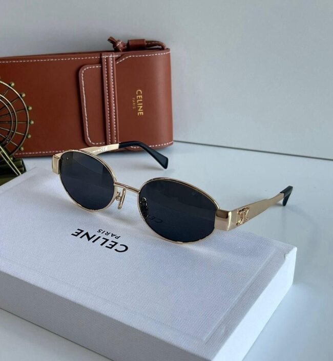 Lunettes de soleil (avec boite)