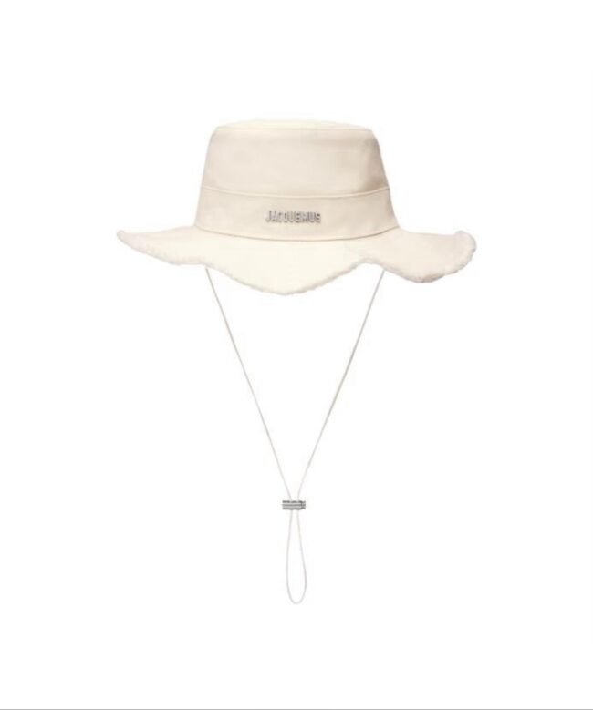 Bucket hut – Image 6
